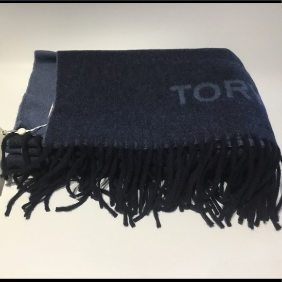 Tory Burch♥️NEW♥️Oblong wool logo scarf Tory Navy - Picture 7 of 8